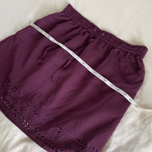 J. Crew Deep Purple Mini Skirt With Lower Eyelet Detail Size 6 - Picture 9 of 12